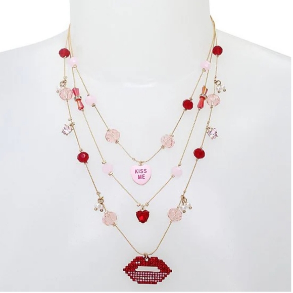 Betsey Johnson kiss me sweetheart BNWT - Picture 2 of 2